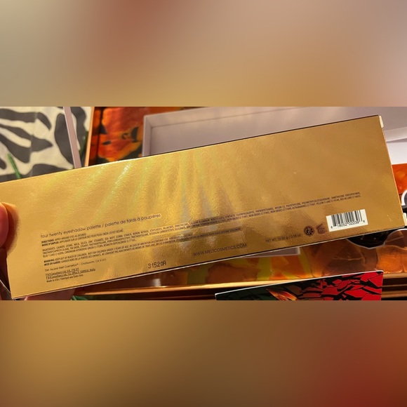 MELT “420 FOUR TWENTY” MAKEUP VAULT/ GOLD FOIL COLLECTOR BOX & GLASS ACCESSORY - Picture 6 of 14